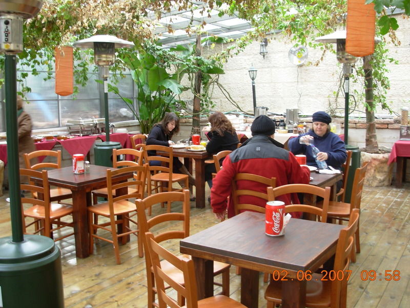 The Little House In Bakah Hotel Yerusalem Bagian luar foto